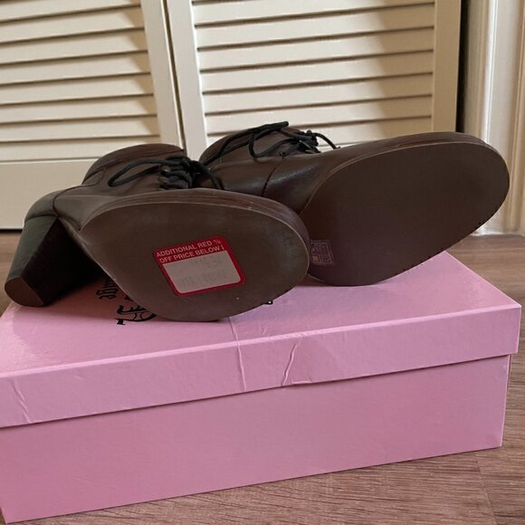 CROWN VINTAGE Brown Leather Ankle Booties with attachable ruffles, NEW, Size 8 - Picture 7 of 10